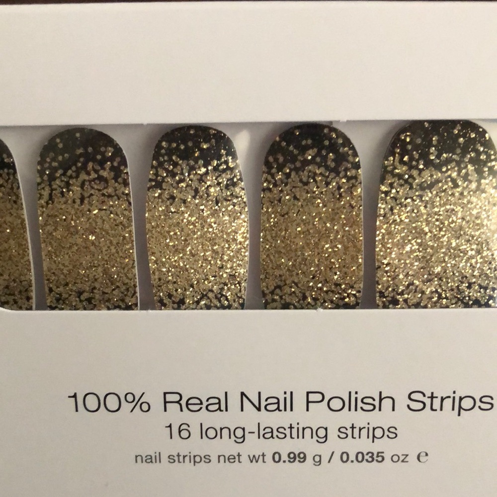 Color Street nail strips